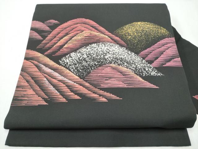 平和屋着物●塩瀬　九寸名古屋帯　遠山文　黒地　金銀彩　正絹　逸品　CAAZ4372hy