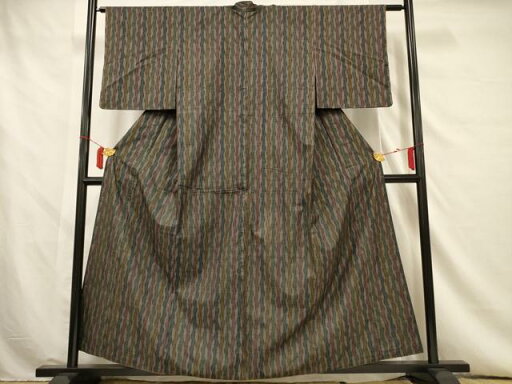 平和屋着物■本場大島紬 9マルキ 変わり縞 正絹 逸品 AAAU3578jd 平和屋着物■本場大島紬 9マルキ 変わり縞 正絹 逸品 AAAU3578jd