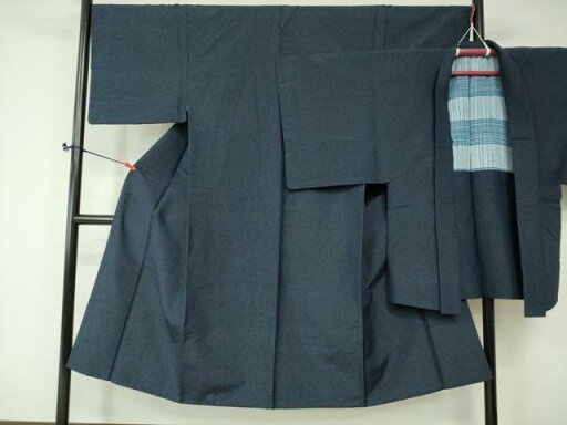 平和屋着物■男性 髭紬 アンサンブル 留紺色 正絹 逸品 DAAQ5279cm 平和屋着物■男性 髭紬 アンサンブル 留紺色 正絹 逸品 DAAQ5279cm