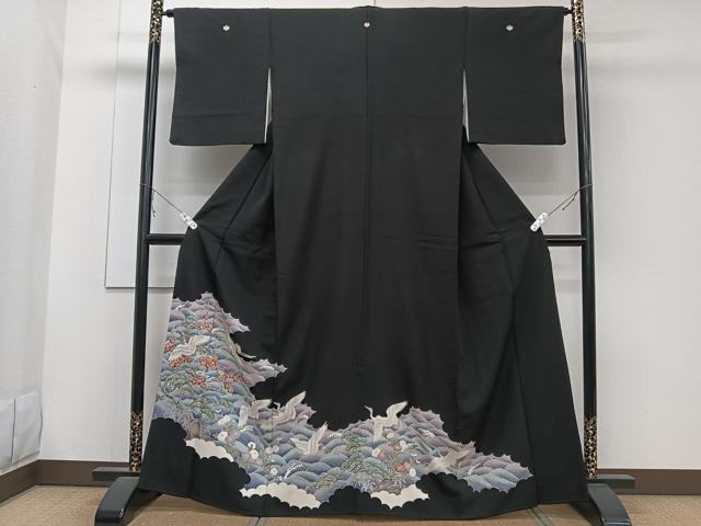 Full-Length Under-Kimono - 平和屋着物■豪華黒留袖　駒刺繍　風景飛鶴文　正絹　逸品　CABB8758xi