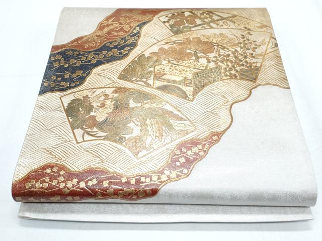 ■■■　サイズ　■■■ 長さ 440cm 幅 31cm程 ■■■　商品詳細　■■■ 【正絹】 詳細に関しましては、画像をご確認ください。 大変上質な逸品になります。 お安く出品致しますので、是非この機会にいかがでしょうか？ ※西陣のシールの剥がし跡がございます。 ■■■　注意事項　■■■ ■モニター発色の具合により色合いが異なる場合がございます。 ■寸法は多少の誤差が生じる場合がございますのでご了承ください。 ■縫込みの長さが左右非対称の場合は短い部分を記載しております。 左右非対称であってもご返品・お値引き等の保証は出来かねますので、ご了承の上ご購入をお願い致します。 ■シミ等のチェックには注意を払っておりますが、見落としがある場合もございますし、個人の見解も様々ですので神経質な方のご購入はお控えください。 ■箪笥に入っておりました着物や帯なので畳みシワや匂いがあるものもございます。 ■お休みは基本的に土日祝となりますが、その他臨時でお休みする場合がございますのでご了承ください。 ■商品の発送は平日のみの発送となります。 ■夜間と土曜、日曜日はお問い合わせの回答が遅れる場合がございます。 ■当店では、お直し、紋入れ、お手入れ等は承っておりません。 ■生地の状態（ヤケ、経年劣化等）によってはサイズ直しが出来ない場合がございます。 その点もどうかご了承のうえ、ご購入をお願いいたします。 ■弊社で取り扱う商品は一点ものにつき、時期や在庫状況に応じて金額が変更となる場合がございます。 ■検針は行っておりません。予めご了承いただきますようお願いいたします。 ■【洗える着物】と記載のある商品におきましては、商品お届け後に洗濯を行ってしまってからのご返品にはご対応しかねます。 念の為、専門店でのお手入れをお願いいたします。 ■着物のサイズ目安は下記を参考ください↓ ＜女性着物＞　お端折り次第で＋5cm　−1cmが着用可能サイズ 　例）身丈170cmの場合、身長160cm〜175cm ＜男性着物＞　身丈＋約25cm〜27cm程が適応身長 　例）身丈155cmの場合、身長180〜182cm