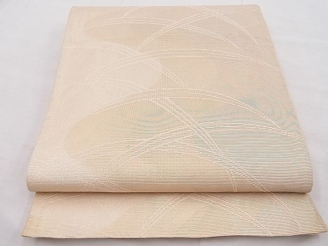 ■■■　サイズ　■■■ 長さ 424cm 幅 31cm程 ■■■　商品詳細　■■■ 【正絹】 状態は接写画像のように 表地所々・裏地にアク、たれ先に糸解けがございます。 大変上質な逸品になりますので、 ぜひお手入れをされてお召しになられてはいかがでしょうか。 お安く出品致しますので、是非この機会にいかがでしょうか？ ■■■　注意事項　■■■ ■モニター発色の具合により色合いが異なる場合がございます。 ■寸法は多少の誤差が生じる場合がございますのでご了承ください。 ■縫込みの長さが左右非対称の場合は短い部分を記載しております。 左右非対称であってもご返品・お値引き等の保証は出来かねますので、ご了承の上ご購入をお願い致します。 ■シミ等のチェックには注意を払っておりますが、見落としがある場合もございますし、個人の見解も様々ですので神経質な方のご購入はお控えください。 ■箪笥に入っておりました着物や帯なので畳みシワや匂いがあるものもございます。 ■お休みは基本的に土日祝となりますが、その他臨時でお休みする場合がございますのでご了承ください。 ■商品の発送は平日のみの発送となります。 ■夜間と土曜、日曜日はお問い合わせの回答が遅れる場合がございます。 ■当店では、お直し、紋入れ、お手入れ等は承っておりません。 ■生地の状態（ヤケ、経年劣化等）によってはサイズ直しが出来ない場合がございます。 その点もどうかご了承のうえ、ご購入をお願いいたします。 ■弊社で取り扱う商品は一点ものにつき、時期や在庫状況に応じて金額が変更となる場合がございます。 ■検針は行っておりません。予めご了承いただきますようお願いいたします。 ■【洗える着物】と記載のある商品におきましては、商品お届け後に洗濯を行ってしまってからのご返品にはご対応しかねます。 念の為、専門店でのお手入れをお願いいたします。 ■着物のサイズ目安は下記を参考ください↓ ＜女性着物＞　お端折り次第で＋5cm　−1cmが着用可能サイズ 　例）身丈170cmの場合、身長160cm〜175cm ＜男性着物＞　身丈＋約25cm〜27cm程が適応身長 　例）身丈155cmの場合、身長180〜182cm