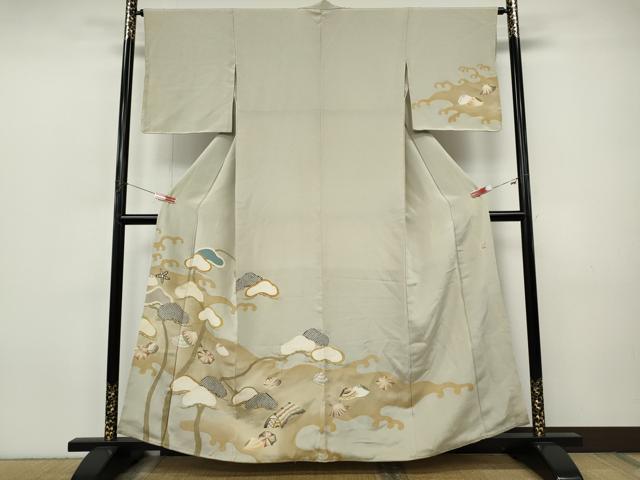平和屋着物●人間国宝　五代　田畑喜八　訪問着　駒刺繍　立波貝松文　金彩　正絹　逸品　CABJ6413ut