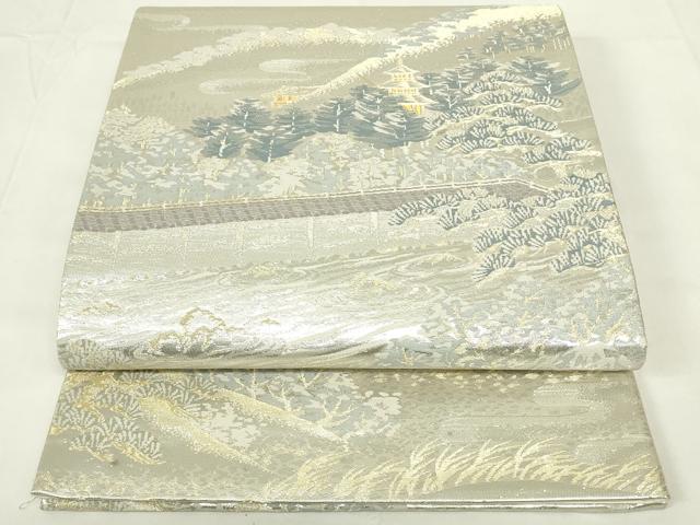 ■■■　サイズ　■■■ 長さ 422cm 幅 30.5cm程 ■■■　商品詳細　■■■ 【正絹・芯なし】 詳細に関しましては、画像をご確認ください。 大変上質な逸品になります。 お安く出品致しますので、是非この機会にいかがでしょうか？ ■■■　注意事項　■■■ ■モニター発色の具合により色合いが異なる場合がございます。 ■寸法は多少の誤差が生じる場合がございますのでご了承ください。 ■縫込みの長さが左右非対称の場合は短い部分を記載しております。 左右非対称であってもご返品・お値引き等の保証は出来かねますので、ご了承の上ご購入をお願い致します。 ■シミ等のチェックには注意を払っておりますが、見落としがある場合もございますし、個人の見解も様々ですので神経質な方のご購入はお控えください。 ■箪笥に入っておりました着物や帯なので畳みシワや匂いがあるものもございます。 ■お休みは基本的に土日祝となりますが、その他臨時でお休みする場合がございますのでご了承ください。 ■商品の発送は平日のみの発送となります。 ■夜間と土曜、日曜日はお問い合わせの回答が遅れる場合がございます。 ■当店では、お直し、紋入れ、お手入れ等は承っておりません。 ■生地の状態（ヤケ、経年劣化等）によってはサイズ直しが出来ない場合がございます。 その点もどうかご了承のうえ、ご購入をお願いいたします。 ■弊社で取り扱う商品は一点ものにつき、時期や在庫状況に応じて金額が変更となる場合がございます。 ■検針は行っておりません。予めご了承いただきますようお願いいたします。 ■【洗える着物】と記載のある商品におきましては、商品お届け後に洗濯を行ってしまってからのご返品にはご対応しかねます。 念の為、専門店でのお手入れをお願いいたします。 ■着物のサイズ目安は下記を参考ください↓ ＜女性着物＞　お端折り次第で＋5cm　−1cmが着用可能サイズ 　例）身丈170cmの場合、身長160cm〜175cm ＜男性着物＞　身丈＋約25cm〜27cm程が適応身長 　例）身丈155cmの場合、身長180〜182cm