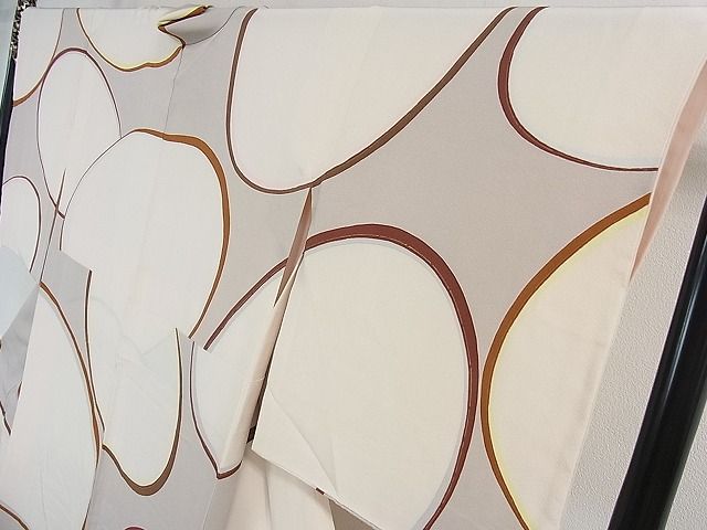 平和屋本店●超希少　人間国宝　森口華弘の息子　森口邦彦　訪問着　薄梅鼠色地　パールトーン加工　逸品　3kh1308