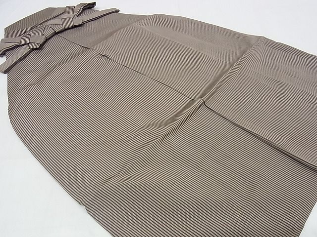 平和屋本店■極上　男性　人間国宝　甲田綏郎　精好仙台平　馬乗り袴　縞　正絹　逸品　KAAA0777kk4