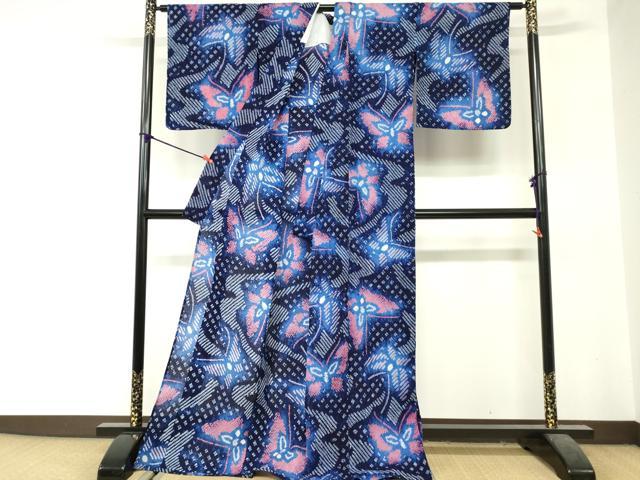 平和屋の平和屋着物∴夏物　浴衣　有松鳴海絞り　流水舞蝶文　綿　逸品　DABI3482cd｜アングル2