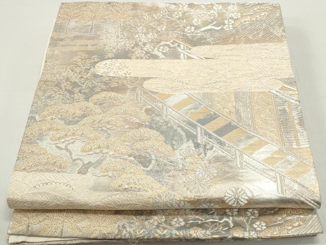 ■■■　サイズ　■■■ 長さ 420cm 幅 30.5cm程 ■■■　商品詳細　■■■ 【正絹・芯なし】 詳細に関しましては、画像をご確認ください。 大変上質な逸品になります。 お安く出品致しますので、是非この機会にいかがでしょうか？ ※汚れ等に関しましては、着用時には見えない部分になるかと思いますのであまり気にならずお召になれるかと思います。 ■■■　注意事項　■■■ ■モニター発色の具合により色合いが異なる場合がございます。 ■寸法は多少の誤差が生じる場合がございますのでご了承ください。 ■縫込みの長さが左右非対称の場合は短い部分を記載しております。 左右非対称であってもご返品・お値引き等の保証は出来かねますので、ご了承の上ご購入をお願い致します。 ■シミ等のチェックには注意を払っておりますが、見落としがある場合もございますし、個人の見解も様々ですので神経質な方のご購入はお控えください。 ■箪笥に入っておりました着物や帯なので畳みシワや匂いがあるものもございます。 ■お休みは基本的に土日祝となりますが、その他臨時でお休みする場合がございますのでご了承ください。 ■商品の発送は平日のみの発送となります。 ■夜間と土曜、日曜日はお問い合わせの回答が遅れる場合がございます。 ■当店では、お直し、紋入れ、お手入れ等は承っておりません。 ■生地の状態（ヤケ、経年劣化等）によってはサイズ直しが出来ない場合がございます。 その点もどうかご了承のうえ、ご購入をお願いいたします。 ■弊社で取り扱う商品は一点ものにつき、時期や在庫状況に応じて金額が変更となる場合がございます。 ■検針は行っておりません。予めご了承いただきますようお願いいたします。 ■【洗える着物】と記載のある商品におきましては、商品お届け後に洗濯を行ってしまってからのご返品にはご対応しかねます。 念の為、専門店でのお手入れをお願いいたします。 ■着物のサイズ目安は下記を参考ください↓ ＜女性着物＞　お端折り次第で＋5cm　−1cmが着用可能サイズ 　例）身丈170cmの場合、身長160cm〜175cm ＜男性着物＞　身丈＋約25cm〜27cm程が適応身長 　例）身丈155cmの場合、身長180〜182cm