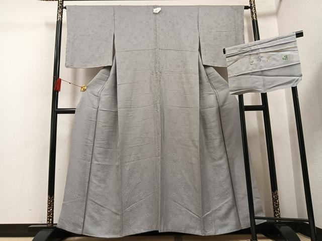 平和屋の平和屋着物●上質な色無地　堅牢染　辻が花地紋　茶鼠色　鈴乃屋扱い　正絹　逸品　未使用　AABG2835ph｜アングル2