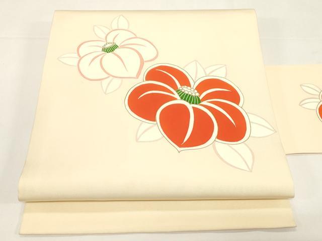 ■■■　サイズ　■■■ 長さ 354cm 幅 30cm程 ■■■　商品詳細　■■■ 【正絹】 状態は接写画像のように 太鼓・太鼓上部・前柄・胴回り・裏地に薄い汚れがございますが その他特に目立ったシミ汚れなどもなく大変良い状態です。 大変上質な逸品になります。 お安く出品致しますので、是非この機会にいかがでしょうか？ ■■■　注意事項　■■■ ■モニター発色の具合により色合いが異なる場合がございます。 ■寸法は多少の誤差が生じる場合がございますのでご了承ください。 ■縫込みの長さが左右非対称の場合は短い部分を記載しております。 左右非対称であってもご返品・お値引き等の保証は出来かねますので、ご了承の上ご購入をお願い致します。 ■シミ等のチェックには注意を払っておりますが、見落としがある場合もございますし、個人の見解も様々ですので神経質な方のご購入はお控えください。 ■箪笥に入っておりました着物や帯なので畳みシワや匂いがあるものもございます。 ■お休みは基本的に土日祝となりますが、その他臨時でお休みする場合がございますのでご了承ください。 ■商品の発送は平日のみの発送となります。 ■夜間と土曜、日曜日はお問い合わせの回答が遅れる場合がございます。 ■当店では、お直し、紋入れ、お手入れ等は承っておりません。 ■生地の状態（ヤケ、経年劣化等）によってはサイズ直しが出来ない場合がございます。 その点もどうかご了承のうえ、ご購入をお願いいたします。 ■弊社で取り扱う商品は一点ものにつき、時期や在庫状況に応じて金額が変更となる場合がございます。 ■検針は行っておりません。予めご了承いただきますようお願いいたします。 ■【洗える着物】と記載のある商品におきましては、商品お届け後に洗濯を行ってしまってからのご返品にはご対応しかねます。 念の為、専門店でのお手入れをお願いいたします。 ■着物のサイズ目安は下記を参考ください↓ ＜女性着物＞　お端折り次第で＋5cm　−1cmが着用可能サイズ 　例）身丈170cmの場合、身長160cm〜175cm ＜男性着物＞　身丈＋約25cm〜27cm程が適応身長 　例）身丈155cmの場合、身長180〜182cm