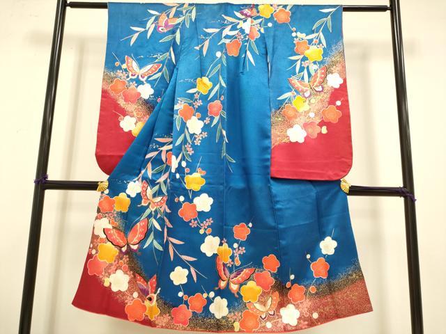 ■■■　サイズ　■■■ 身丈 128cm（肩から） 裄丈 48.5cm（肩上げ　3cm） 袖丈 74cm 袖幅 32cm 前幅 18cm 後幅 24cm 着物縫いこみ 内揚げ 0cm 裄 お袖側 約 2.5cm　身頃側 約 2cm ■■■　商品詳細　■■■ 【化繊・重ね衿：取り外し可能】 状態は接写画像のように 表地所々、胴裏に若干の汚れがございます。 大変上質な極上の逸品になります。 お安く出品致しますので、是非この機会にいかがでしょうか？ ■■■　注意事項　■■■ ■モニター発色の具合により色合いが異なる場合がございます。 ■寸法は多少の誤差が生じる場合がございますのでご了承ください。 ■縫込みの長さが左右非対称の場合は短い部分を記載しております。 左右非対称であってもご返品・お値引き等の保証は出来かねますので、ご了承の上ご購入をお願い致します。 ■シミ等のチェックには注意を払っておりますが、見落としがある場合もございますし、個人の見解も様々ですので神経質な方のご購入はお控えください。 ■箪笥に入っておりました着物や帯なので畳みシワや匂いがあるものもございます。 ■お休みは基本的に土日祝となりますが、その他臨時でお休みする場合がございますのでご了承ください。 ■商品の発送は平日のみの発送となります。 ■夜間と土曜、日曜日はお問い合わせの回答が遅れる場合がございます。 ■当店では、お直し、紋入れ、お手入れ等は承っておりません。 ■生地の状態（ヤケ、経年劣化等）によってはサイズ直しが出来ない場合がございます。 その点もどうかご了承のうえ、ご購入をお願いいたします。 ■弊社で取り扱う商品は一点ものにつき、時期や在庫状況に応じて金額が変更となる場合がございます。 ■検針は行っておりません。予めご了承いただきますようお願いいたします。 ■【洗える着物】と記載のある商品におきましては、商品お届け後に洗濯を行ってしまってからのご返品にはご対応しかねます。 念の為、専門店でのお手入れをお願いいたします。 ■着物のサイズ目安は下記を参考ください↓ ＜女性着物＞　お端折り次第で＋5?　−10?が着用可能サイズ 　例）身丈170?の場合、身長160?〜175? ＜男性着物＞　身丈＋約25?〜27?程が適応身長 　例）身丈155?の場合、身長180〜182?