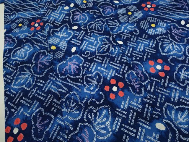 平和屋の平和屋着物∴夏物　浴衣　有松鳴海絞り　草花文　綿　逸品　CABJ2707ze｜アングル3