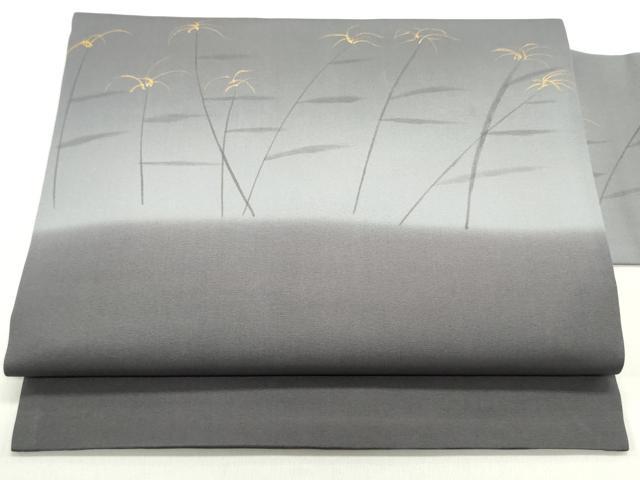 平和屋着物●塩瀬　九寸名古屋帯　手描き　草葉文　源氏鼠色　金彩　正絹　逸品　DAAW6826ob