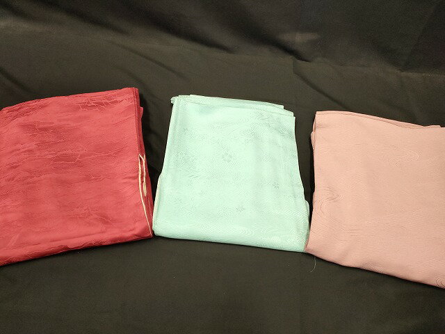 楽天平和屋平和屋本店■色無地 まとめて 3点 花柄 流水 地紋 など 着用可能多数 未使用品あり 全て正絹 ppp3125