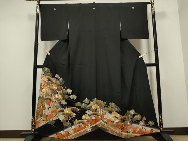 平和屋着物●豪華黒留袖 駒刺繍 枝松文 暈し染め 金彩 正絹 逸品 CAAQ9476th