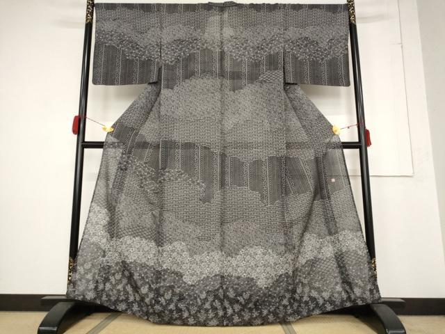 平和屋着物＊夏物　訪問着　紗　作家物　型染め　草花文　正絹　逸品　未使用　AABB5896st