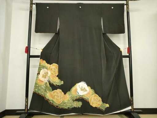 平和屋着物■豪華黒留袖 駒刺繍 双鶴松文 金彩 正絹 逸品 AAAT7659ma 平和屋着物■豪華黒留袖 駒刺繍 双鶴松文 金彩 正絹 逸品 AAAT7659ma