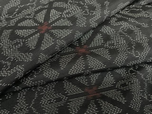 平和屋着物●本場大島紬　花菱文　黒地　正絹　逸品　未使用　AAAV7531zg