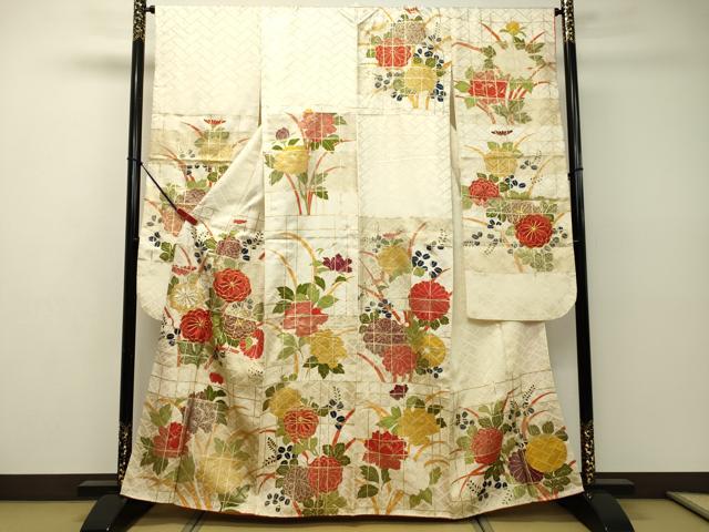 平和屋着物■豪華振袖 駒刺繍 草花文 金彩 正絹 逸品 DAAQ6412tw