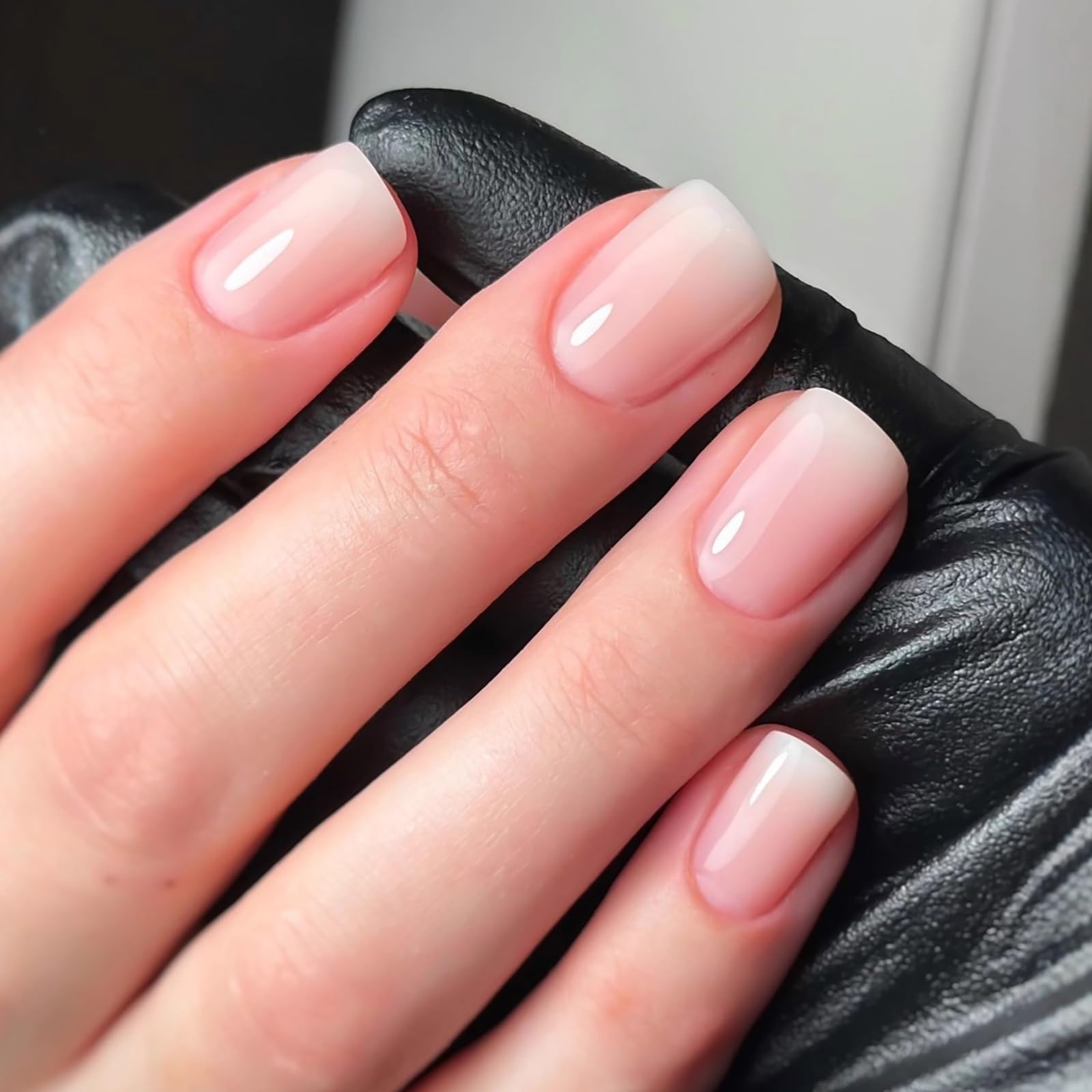 【送料無料】BHIDENAW ネイルチップ ショート 24枚入 ネイルちっぷ 人気 和風 かわいい シンプル おしゃれ 成人式 入学式 卒業式 結婚式 パーティー できます 色：一目惚れ 12、サイズ：M