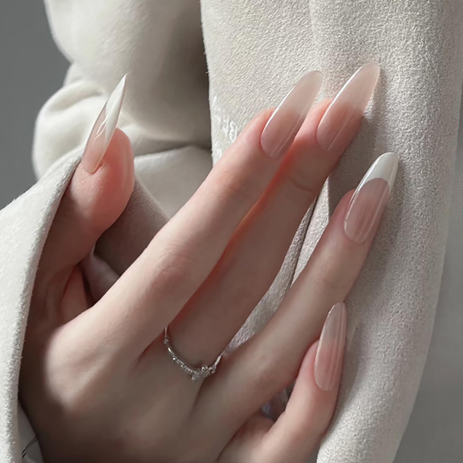 【送料無料】BHIDENAW ネイルチップ ショート 24枚入 ネイルちっぷ 人気 和風 かわいい シンプル おしゃれ 成人式 入学式 卒業式 結婚式 パーティー できます 色：一目惚れ 15、サイズ：M