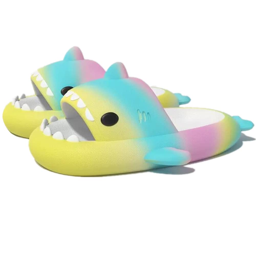 【送料無料】[kaitesi] キッズ スリッパ サメ 夏用 グラデーション 部屋履き 可愛い 洗える 滑らない 厚底 子供 男の子 女の子 部屋用 ルームシューズ サンダル ルームスリッパ キャラクター 室内 サメ型 夏 柔軟 軽量 個性 色：黄色+緑+ピンク、サイズ：15.0 cm