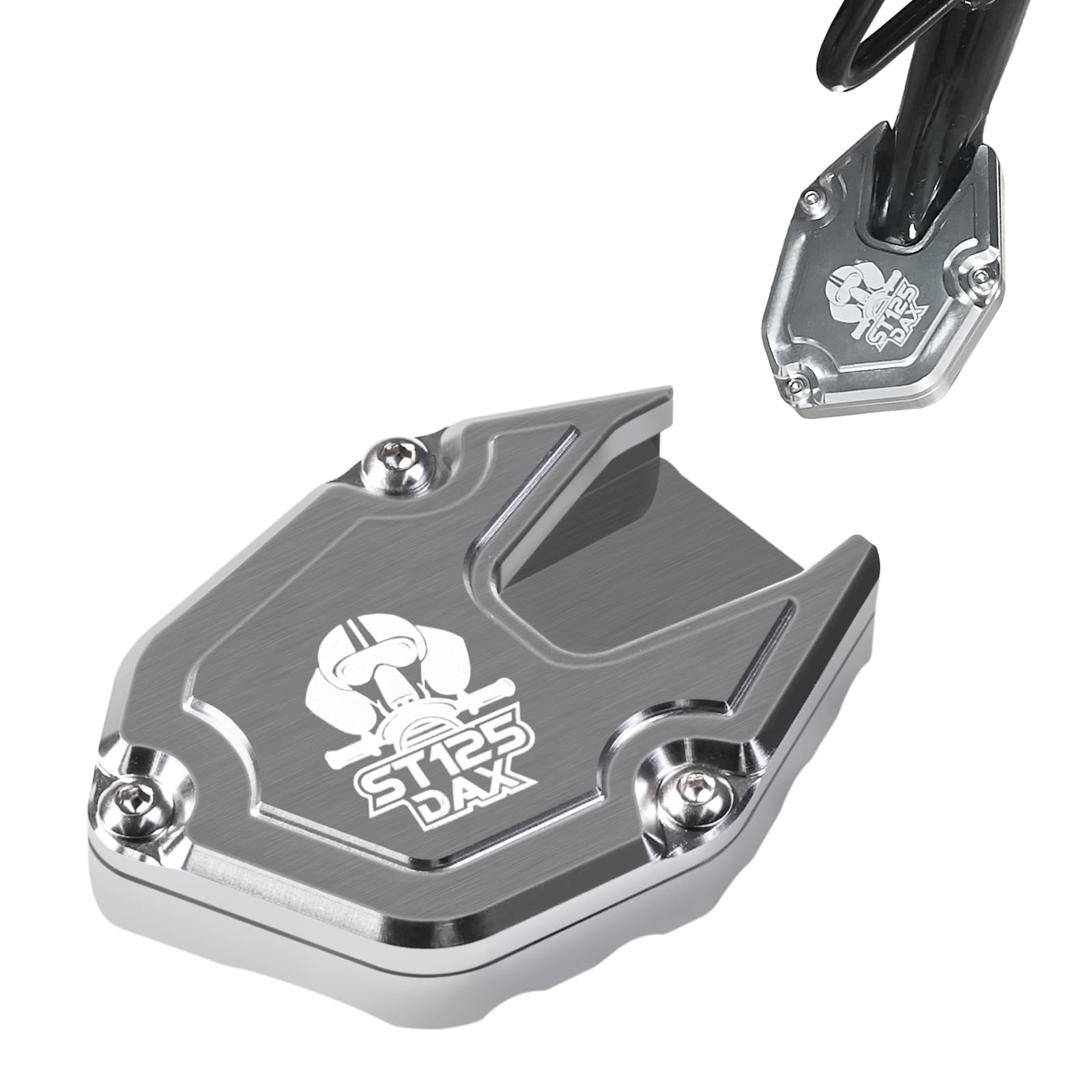 商品情報商品の説明主な仕様 【倒れ防止と沈み込み防止】DAX 125 ST125キックスタンド プレートは接触面を拡大し、延長しており、全体の厚さは 13mm です。ですから、バイクが倒れたり沈み込んだりすることを心配する必要はありません。砂地、柔らかい土、アスファルト道路、砂利、芝生など、私たちのこのスタンドパッドに頼れば、バイクの駐車はより安定します。【高品質素材】高品質の CNC アルミ合金材質を選んで作られており、損傷や変形しにくく、丈夫で耐久性が高く、耐摩耗性もあり、優れた酸化防止と耐食性を備えており、長期間に渡って元の色合いと質感を保つことができます。【滑り止め設計】ダックス125 サイドスタンドプレーの底部は巧みに溝付き滑り止めの独特な設計が用いられています。乾燥で堅固な路面であろうと、雨や雪の天候で水たまりがあり、異常に滑りやすい路面であろうと、確実かつ効果的にバイクの安全な駐車を実現でき、あなたの外出と車両の保管に信頼できる保障を提供します。【取り付け簡単】梱包内容：DAX 125のサイドスタンドパッドx1 と取り付けネジx3 で、たった 3 本のネジを締めるだけで、1 分で簡単に取り付け完了できます！【DAX125 カスタム部品】HONDA DAX 125 2022/2023/2024/2025バイクのサイドスタンドはと互換性があり、デザインがクールで、あなたは簡単に愛車を飾ることができ、車両をより個性的にすることができます。