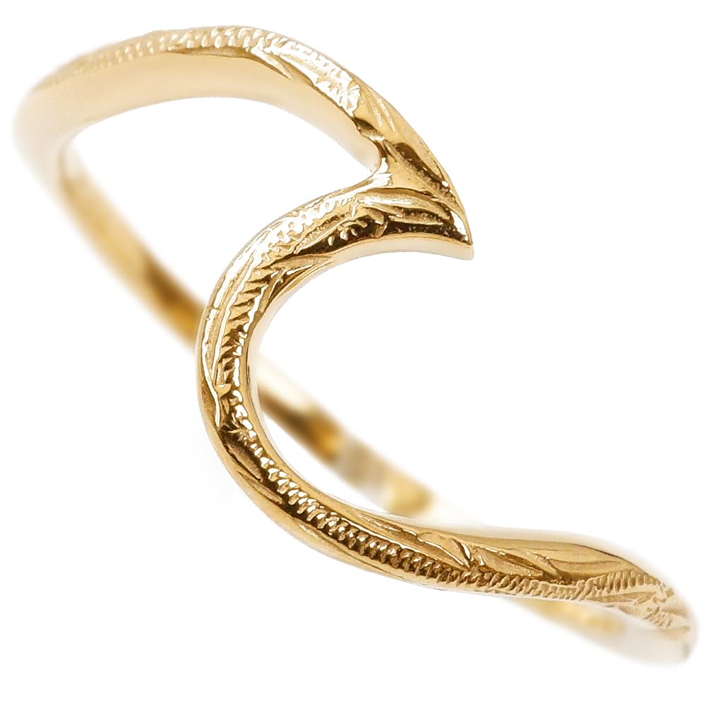 商品情報商品の説明主な仕様 使用貴金属：ステンレススチール316L/K14イエローゴールドコーティング高さ：約8.0mm 厚み：約1.6mmbrリングサイズ：5号.7号.9号.11号.13号.15号.17号.19号付属品：ジュエリーバック