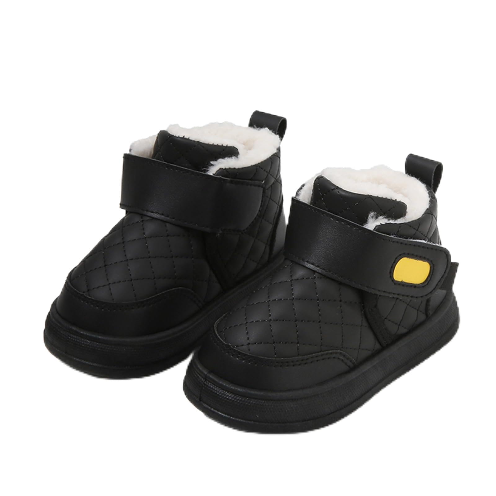 商品情報商品の説明主な仕様 暖かい裏起毛:綿羊のような柔らかい毛むくじゃら素材の完成里地で、普通のスノーブーツより更に暖かいです。子どもたちが雪の中で遊んでいる間、足がずっとサラサラで暖かいです。滑り止めの靴底: 子供用雪靴はゴム製の滑り止め靴底を採用しており、良好なグリップ力と耐摩耗性を持ち、効果的に子供が滑って転んでけがをすることを予防します。同じ色の靴底を採用して汚れに強く、保護者はさらに安心して子供が雪の中で自由に遊ぶことができます。通気性防水素材: 靴の表面は防水シートで覆われています。完全防水ではなく短時間防水が可能です。靴表面には菱形模様設計を採用し湿気を早く排出する助けとなり、蒸し暑い汗を避けて、子供が雪中で遊ぶ時両足は始終さらさらと暖かいです。調節可能なマジックテープ: スノーブーツは子供が簡単に着脱できるようマジックテープを採用しています。足型に合わせて伸縮自在に調整できるため、靴が外れる心配もなくフィットします。多用途: 日常通学からスキーにも使えます。軽量設計によって歩行負担を軽減します。おしゃれな外観とともに様々な色から選べるためギフトにもぴったりです。