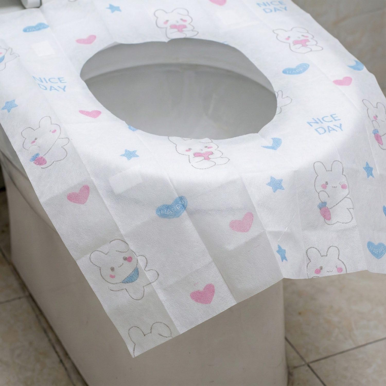 【送料無料】KKLM 便座シート 使い捨て 携帯便座シート 防水 使い捨て 白色トイレ便座カバー紙 防水 抗..