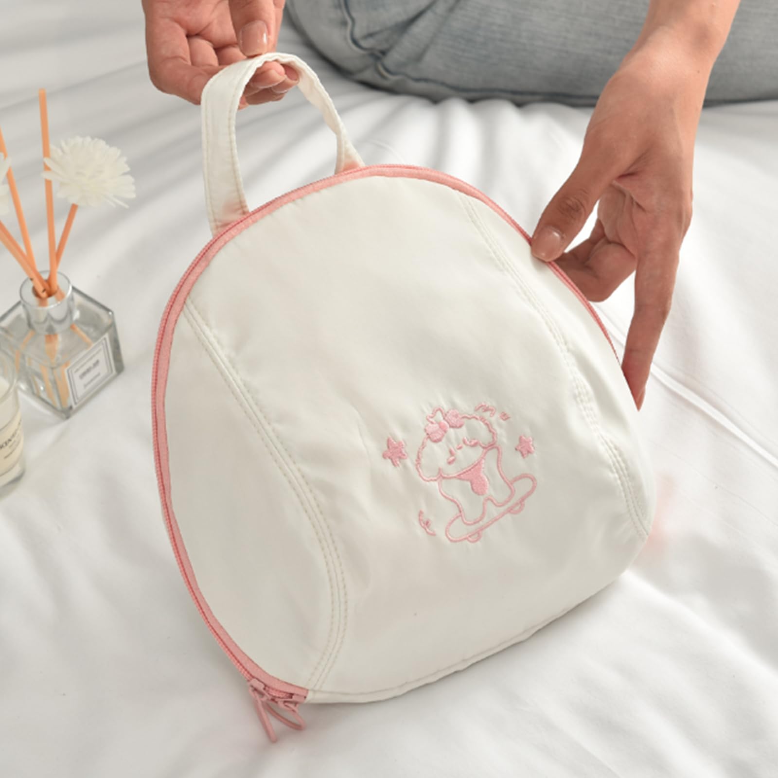 【送料無料】seimeinoki 下着収納 ランジェリーポーチ 多層式トラベルバッグ 下着収納バッグ 携帯用下着バッグ ブラジャー収納 オーガナイザー ポーチ 収納グッズ 軽量 かわいい 水洗い可能 出張 旅行 (白)