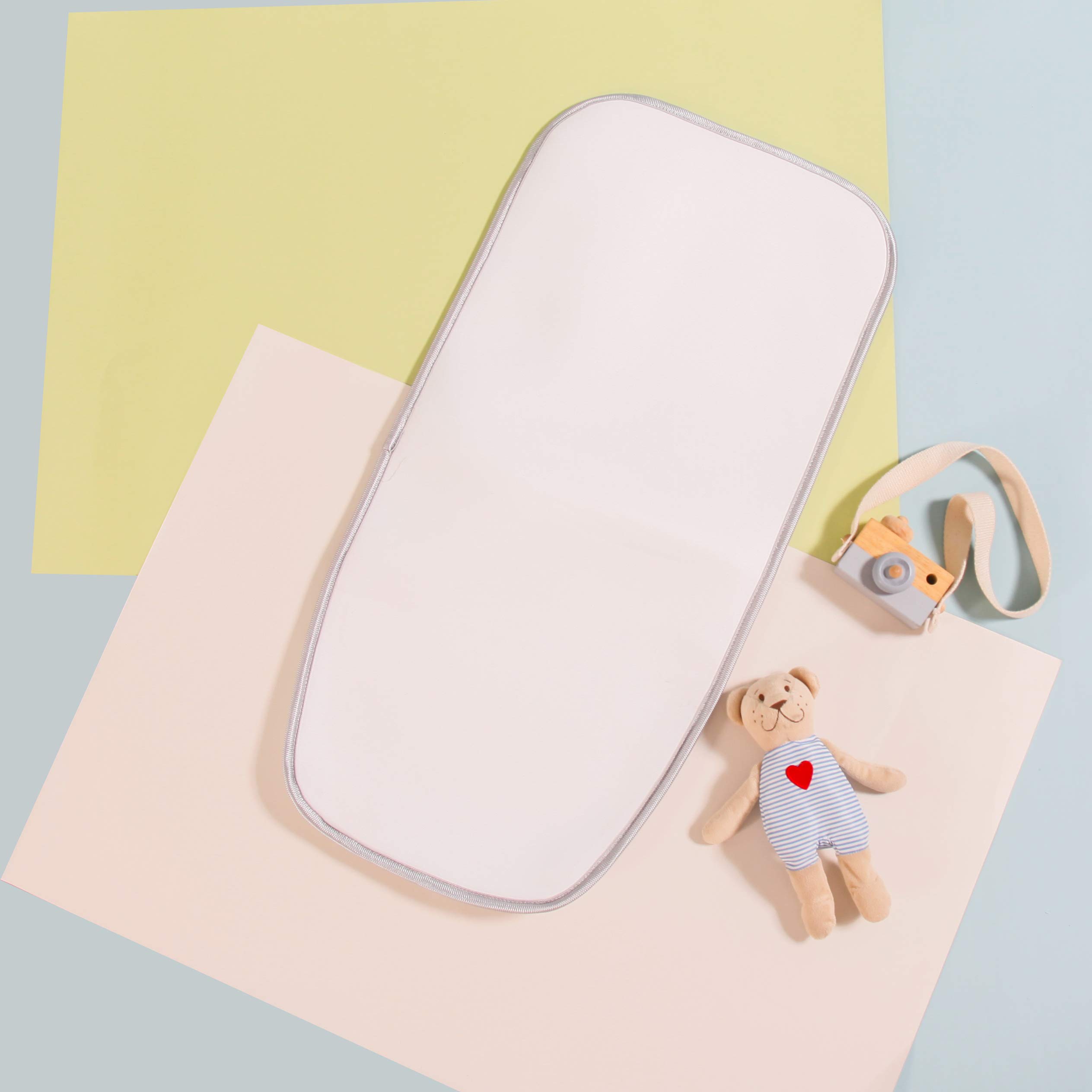 商品情報商品の説明主な仕様 [本体サイズ] 使用時:W45xD85xH12cm 収納時:W45xD45xH13cm [重量] 1.2KGbr[多機能]：1,添い寝をより安全、快適にサポートして、親の寝返りなどから守ります。2,家のどこでも寝かしつけてき、ママは家事をしながら赤ちゃんの状態がはっきりわかります。3,旅行などお出かけの場合、アイテムが手軽に持ち運べて、赤ちゃんの寝どころの悩みを解決します。リボン部分の取り外し可能・布団カバーともに取り外し可能（洗濯可能）可愛いデザイン・袋付きで、出産祝いやプレゼントにも最適です。[素材] 本体: コットン100%　フィラー: ポリエステル100%[象]：0-24ヶ月　 大人用ベッドと同室のベビーベッド、旅行用ベッド、日中の昼寝用として使用するための独立した睡眠スペースを作ります