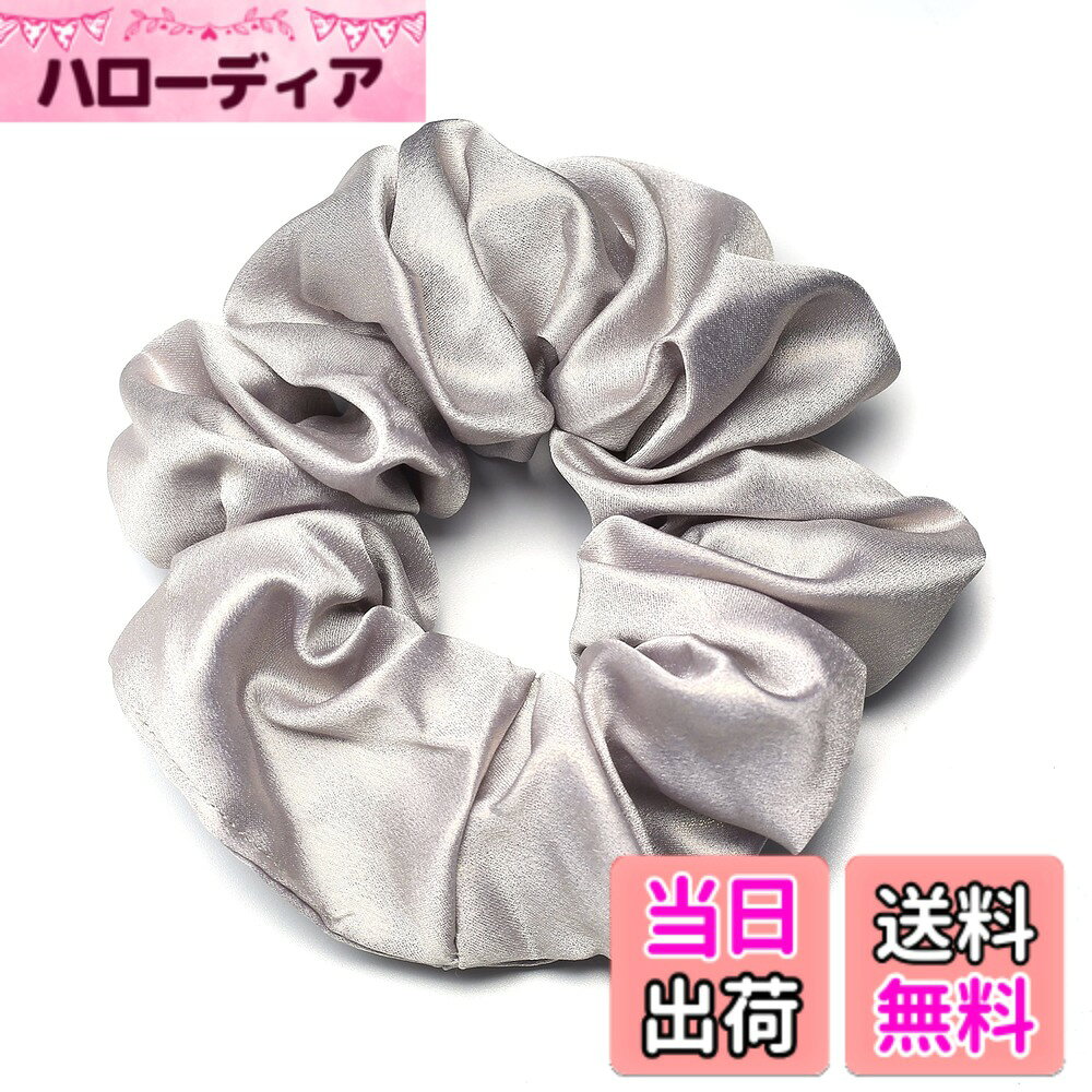 商品情報商品の説明主な仕様 結ぶだけで、レトロな特別感が漂う。 無地のシンプルなデザインで、他のアイテムとの相性も。さり気ないシボ感が上品なレザー。柔らかくしなやかな素材感でハードに見せず、女性らしさを漂わせます。いつものポニーテールやハーフアップに。 ヘアアレンジのアクセントやデイリーユースとしても。ヘアゴムとしてもブレスレットとしてもコーデに。【素材】人造絹，ゴム 【サイズ】直径約12CM 【重さ】約 8g