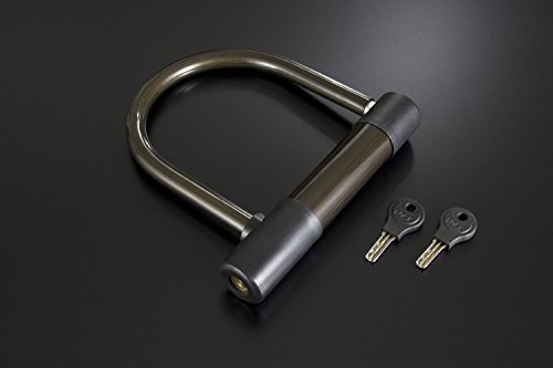 商品情報商品の説明汎用ワイドタイプU字ロックの黒です。 ※注意事項 パッケージ裏面の商品説明が誤字、印字ミス等ございますので 別途商品説明を同封しております。 愛車を傷つけにくいよう、U字部分にビニールコーティングされています。 鍵はスペアも合わせて、2本付属しています。 品質保持の為ロック部は常に清潔に保ち、3ヶ月に1度は注油して下さい。主な仕様 汎用 ワイドタイプU字ロック 黒愛車を傷つけにくいよう、U字部分にビニールコーティングされています。鍵はスペアも合わせて、2本付属しています。品質保持の為ロック部は常に清潔に保ち、3か月に1度は注油して下さい。重量: 736 g