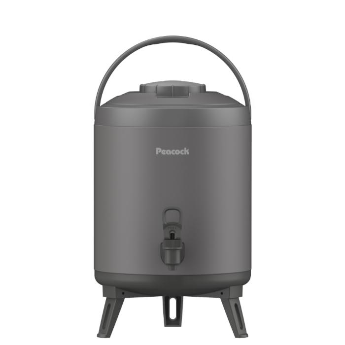 ■スポーツドリンク対応のウォータージャグ アルカリイオン水、スポーツドリンクなどにも対応！ ■スポドリOK。ステンレス製 内容器は丈夫でサビにくいステンレス鋼製。 アルカリイオン水やスポーツドリンクを入れてご使用いただけます。 ■しっかり保冷・保温 本体内部の断熱材、硬質ポリウレタンフォームにより、外気を遮断。 中のドリンクの温度を長時間キープします。 ■広口設計 約14.8cmの広口設計で、大きな氷も入れやすくなっています。 ■手前に引くだけのレバーコック式 レバーコックを手前に倒すだけで簡単に注ぐことができます。 完全に倒しきることで連続注水ができます。 ■運びやすい 持ち運びに便利なハンドル付き。 脚は折りたためるので、コンパクトに運べます。 ■コップ付き 注いで飲めるコップが2個付いています。 ■様々なシチュエーションで キャンプやお花見などのレジャー、スポーツや農作業など、様々なシーンで大活躍。 自宅での普段使いもオススメ。 冷蔵庫の開け閉めを減らせ、こまめな水分補給がしやすくなります。 ●サイズ：幅24.5×奥行27.6×33.3cm ●重量（約）：2.02kg ●容量（約）：8.1L ●材質：ステンレス鋼、プリント鋼板、ポリプロピレン、硬質ポリウレタンフォーム ●製造国：日本