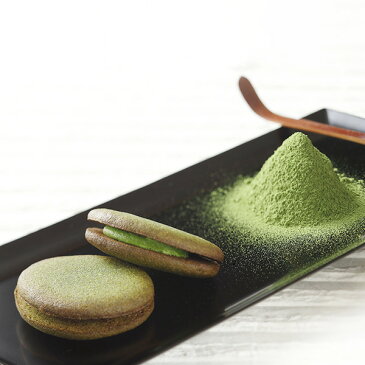 お菓子 ギフト お盆 お供え フィナンシェ 詰め合わせ 個包装 焼き菓子 内祝い 出産 結婚 お土産 ご挨拶 手土産 御中元 退職HTHC-13R 宇治抹茶 天峰使用 抹茶クリームサンドクッキー<天峰>9枚入り