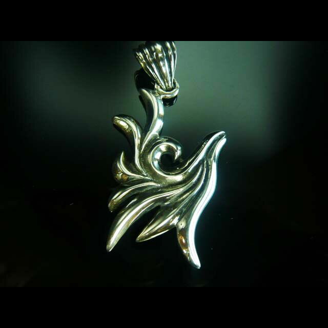 Necklaces, Pendants - トラバイルペンダント☆ペンダントトップ/シルバー925/トラバイル/