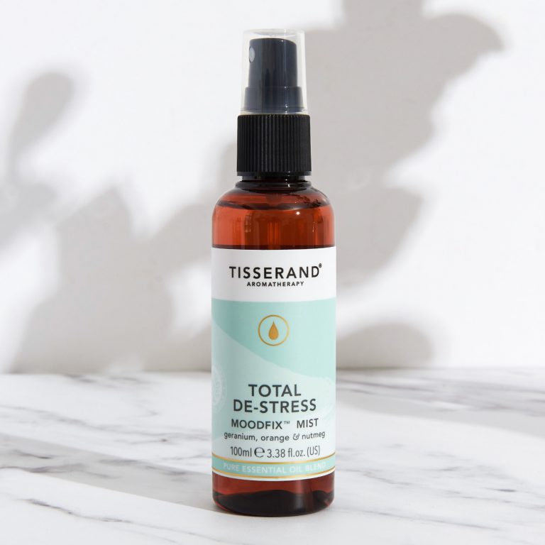 アロマミストのギフト ティスランド ディストレス ミスト 100ml TISSERAND MOODFIX MIST アロマミスト アロマスプレー ファブリックミスト 天然 純粋 精油 配合 穏やかさを取り戻す リラックス 温かみのある香り 英国製