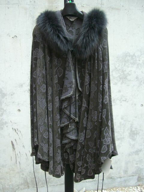 樂天商城 - フォックス ファー付 マント ダークグレー 送料無料 レディース