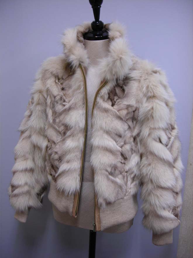 樂天商城 - フォックス レッグ ファー ジャケット ベージュ 送料無料 レディース ギフト プレゼント