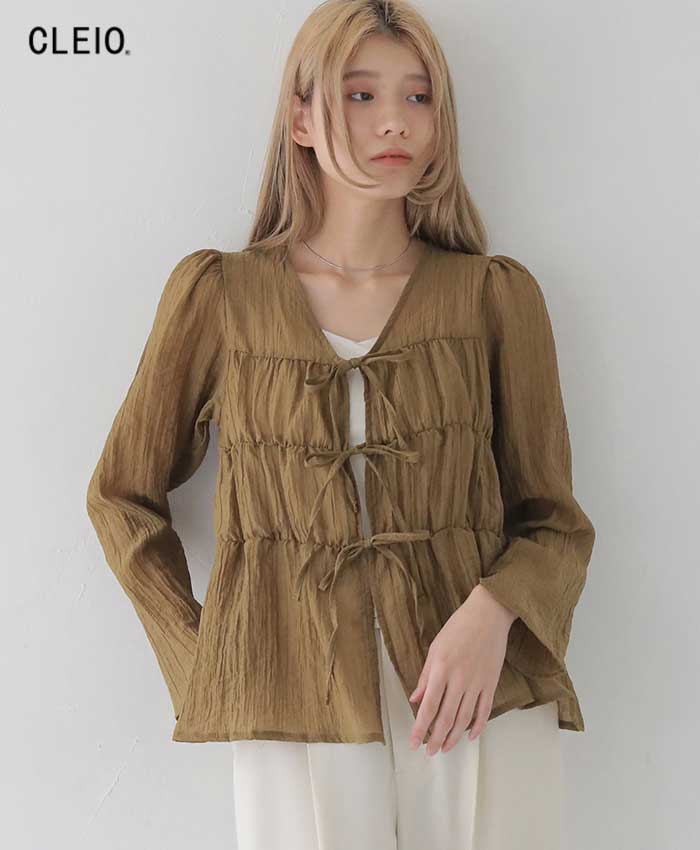 【C服袋対象】リボン ギャザー シアーブラウス シアートップス ブラウス シャツ トップス 羽織 カーディガン レディース 秋冬 春夏 長袖 Vネック パフスリーブ シワ加工 ペプラム フレア おしゃれ フェミニン 大人可愛い 大人カジュアル きれいめ ガーリーのサムネイル