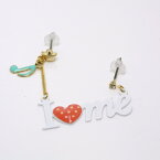 ピアス 2ホール ハート I LOVE ME アイラブミー 【PM626-2】（1個ペアではございません）▼2200円以上でネコポス送料無料▼