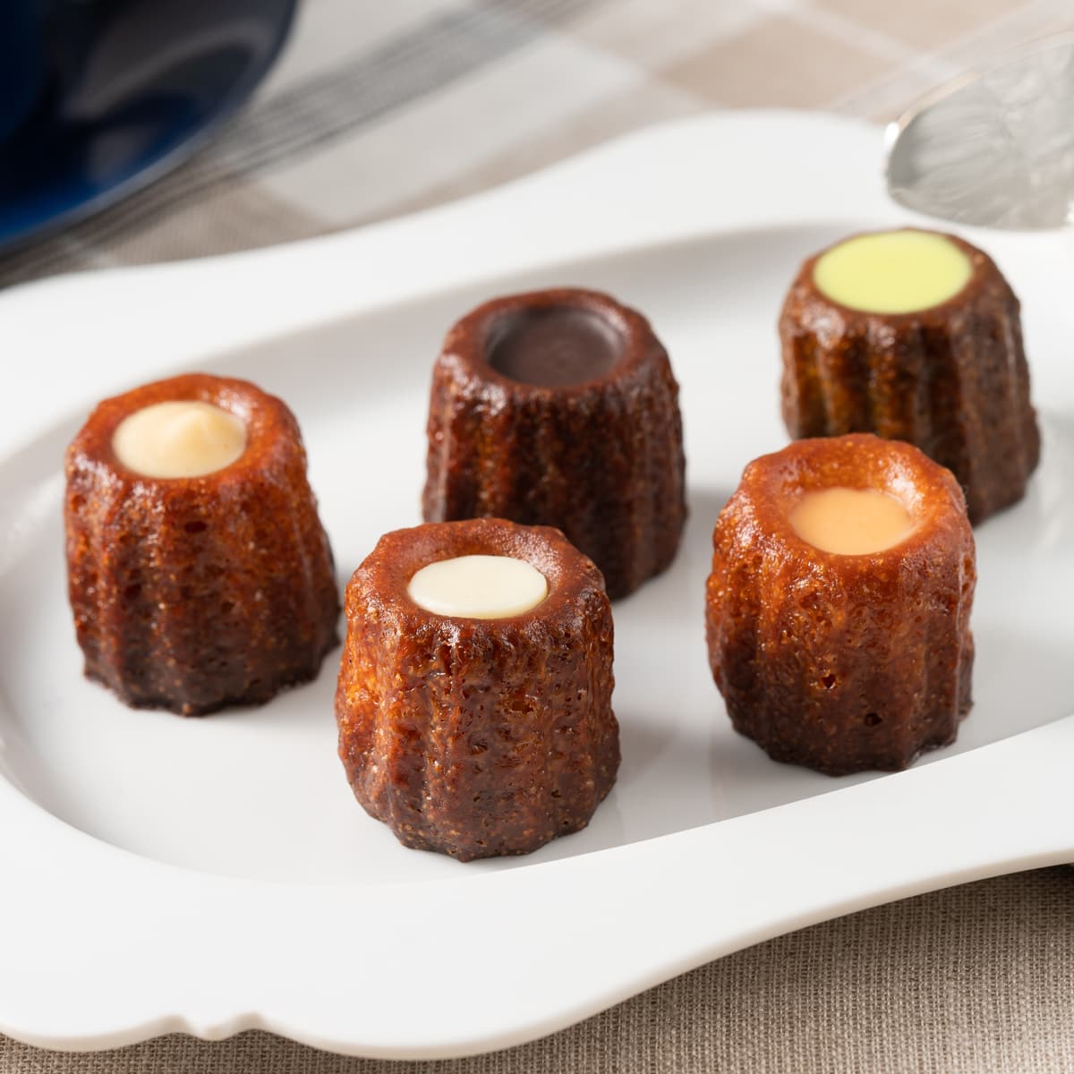 プチカヌレギフト カヌレ お取り寄せスイーツ お取り寄せグルメ 鈴鹿 ドミニクドゥーセの店 スイーツ お土産 プレゼント お菓子 おやつ 手土産 土産 お返し ...