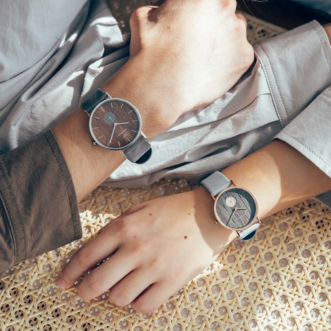 【先着15名 レビュー特典】替えベルト1本プレゼント 正規品 KERBHOLZ カーブホルツ 木製腕時計 レディース メンズ FRIDA 35mm フリーダ ダークウッド ローズゴールド／アークティック（グレー）レザーベルト MFRI0135