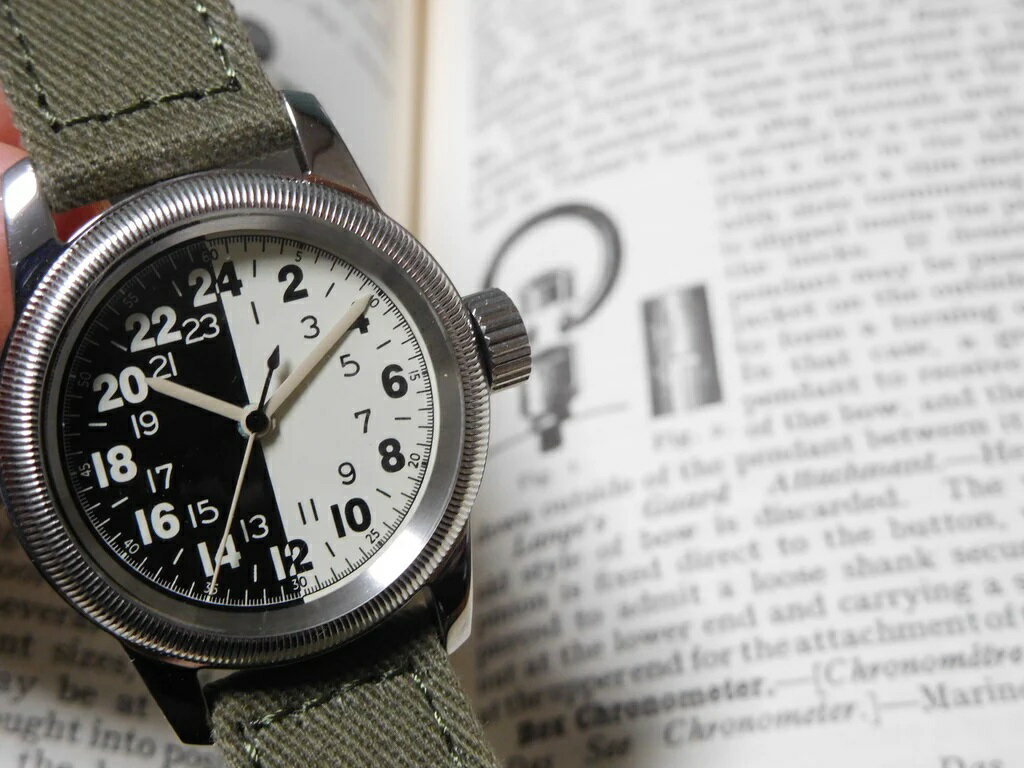 【お買い物マラソン|P5倍対象】M.R.M.W. モントルロロイミリタリーウォッチ 腕時計 メンズ レディース〈選べる9タイプ〉TYPE A タイプエー A-17a 24H Night&Day ナイトアンドデイ 24-17ND