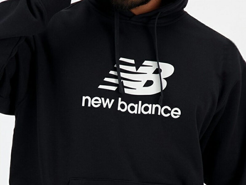 楽天hi-fine【2024年春夏新作】ニューバランス NEW BALANCE スウェットフーディ Sport Essentials Stacked Logo ブラック 黒 メンズ スタックドロゴ プルオーバー パーカー スエット