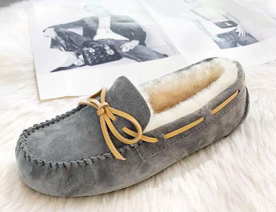 モカシン レディース 秋冬用 ドライビングシューズ スエード スリッポン 裏起毛 本革 天然羊毛 防寒 ぺたんこ リボン もこもこ カジュアルシューズ オフィス 通勤用 2