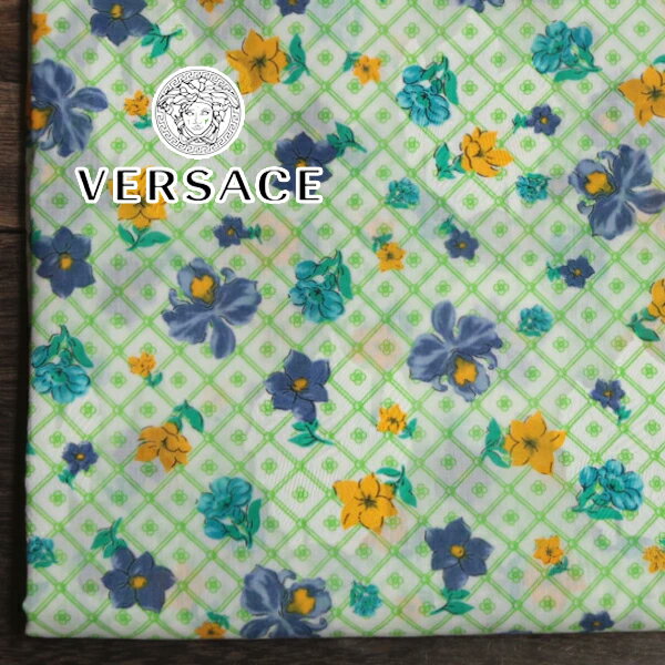 3月13日 新着！イタリー Gianni Versace コットン 裏切りカットジャガードアラベスク紋 パンジーガーデンon花菱グリッドプリント ホワイトライム地×青紫ミックス W[着分生地 85cm] 【送料無料】 【RCP】