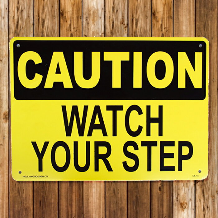 【メール便送料無料】 【看板】プラスチックサインボード 足元注意 (CAUTION watch your step) CA-10 ■ 男前インテリア メッセージ サインプレート アメリカン雑貨