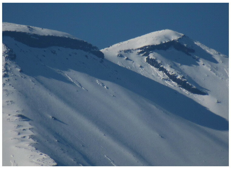 【中古】パナソニック デジタルハイビジョンビデオカメラ TM70 ムーンブラック HDC-TM70-K 内蔵メモリ96GB